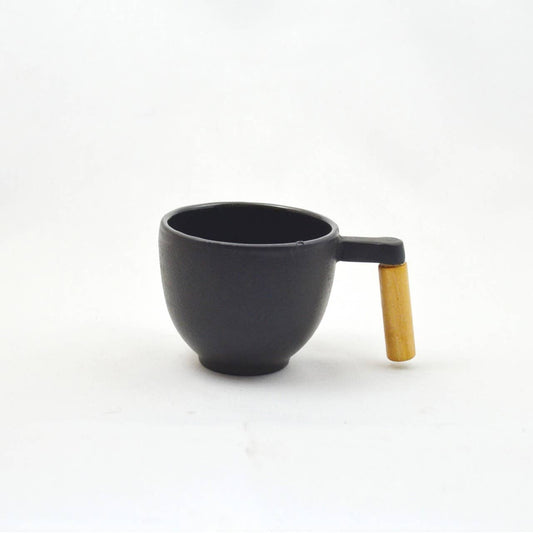 Ja-Unendlich | Teecup Eisen rund Holz schwarz